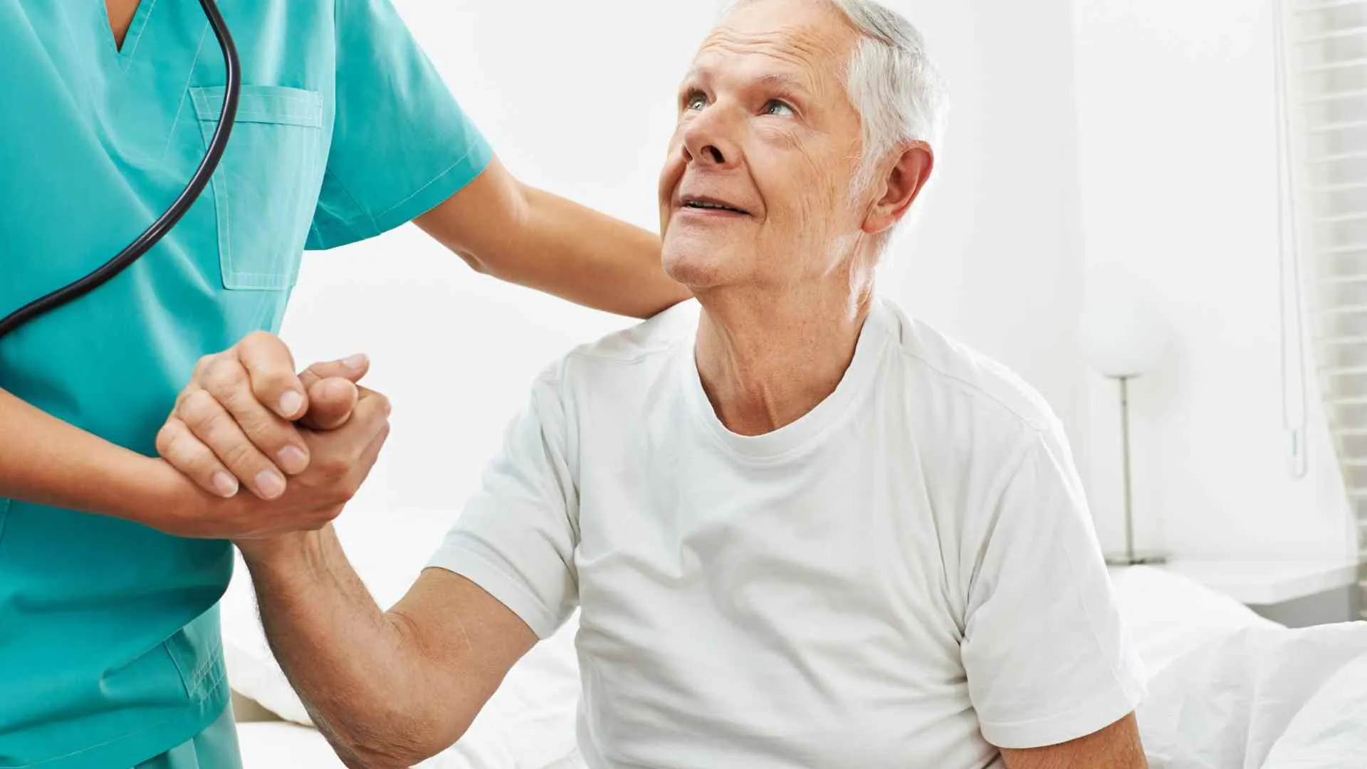 A importância da colaboração entre o geriatra e o oncologista no tratamento do câncer em idosos