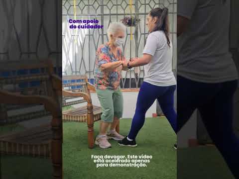 Assistir no YouTube: Exercício físico para fazer em casa com o idoso: Agachamento